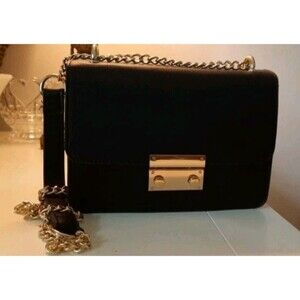 BCBG Generation Top Handle Shoulder Bag with Adjustable Crossbody in Black  NWOT